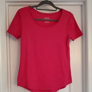 Chico's Vibrant Raspberry Colored Short Sleeve Tee. Small